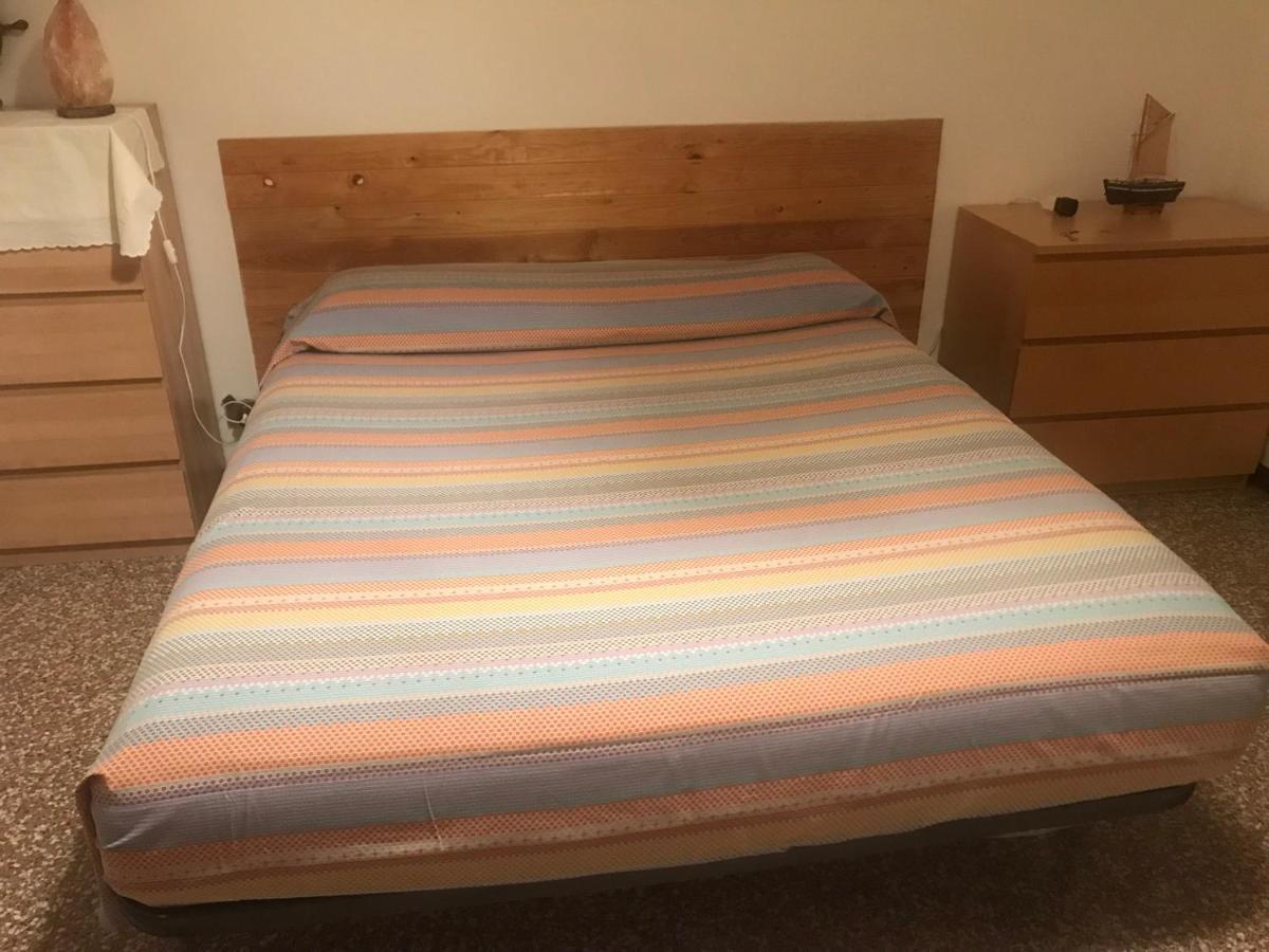 Appartamento 4 Posti Letto In Zona Tranquilla E Ben Servita, Un Matrimoniale E Un Divano Letto Matrimoniale Facebook Massimo Bobo Aquili Bologna Buitenkant foto